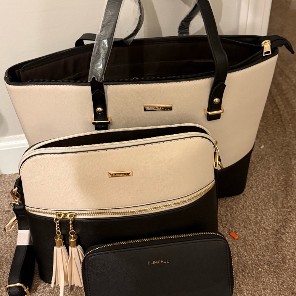 Women's Black and Cream Bag Set
